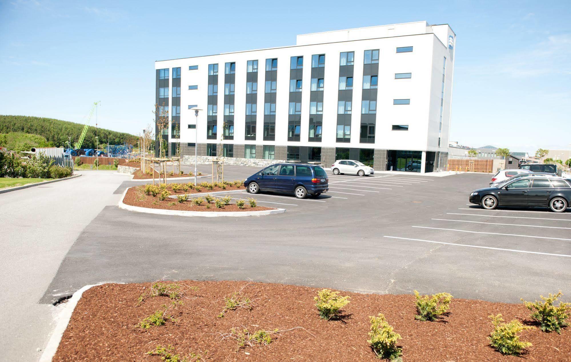 Tananger Apartment Hotel Sola Exterior photo